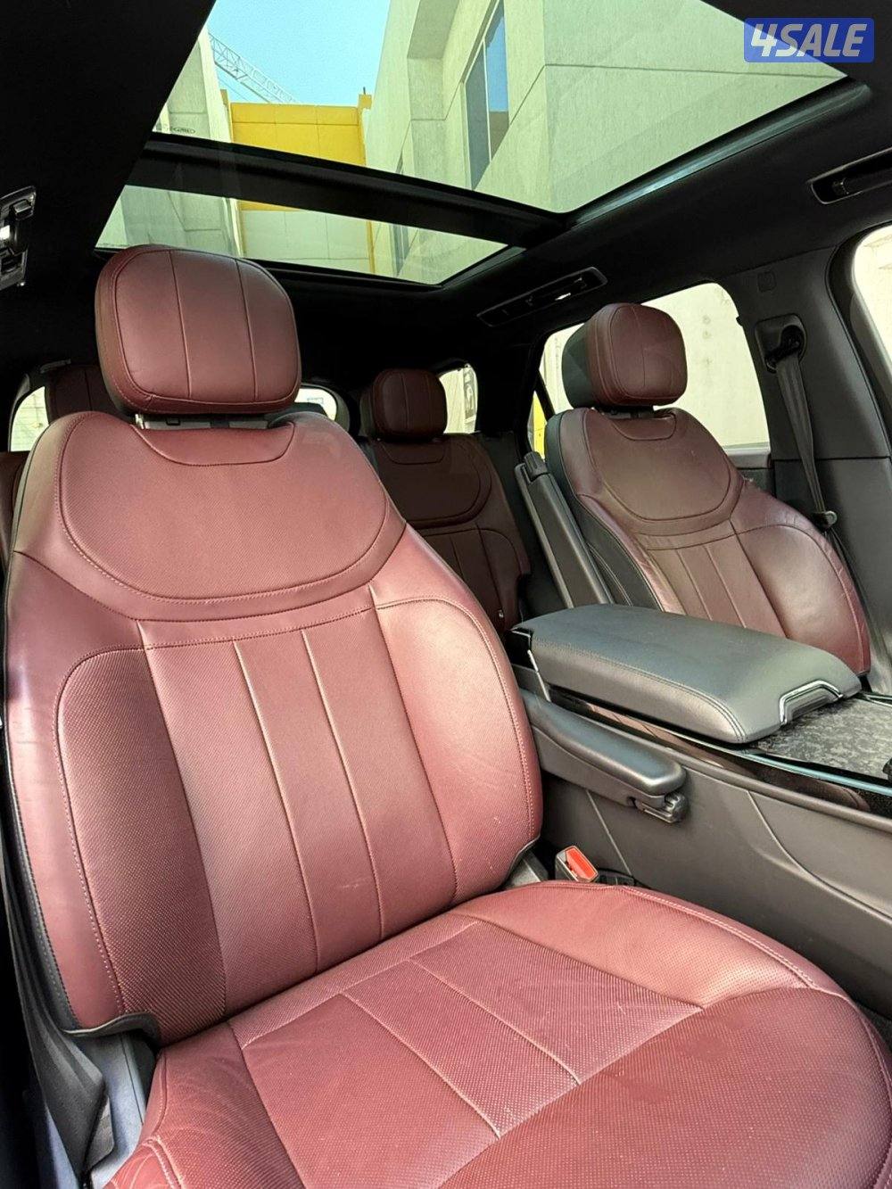 RANG ROVER SPORT DYNAMIC P4007