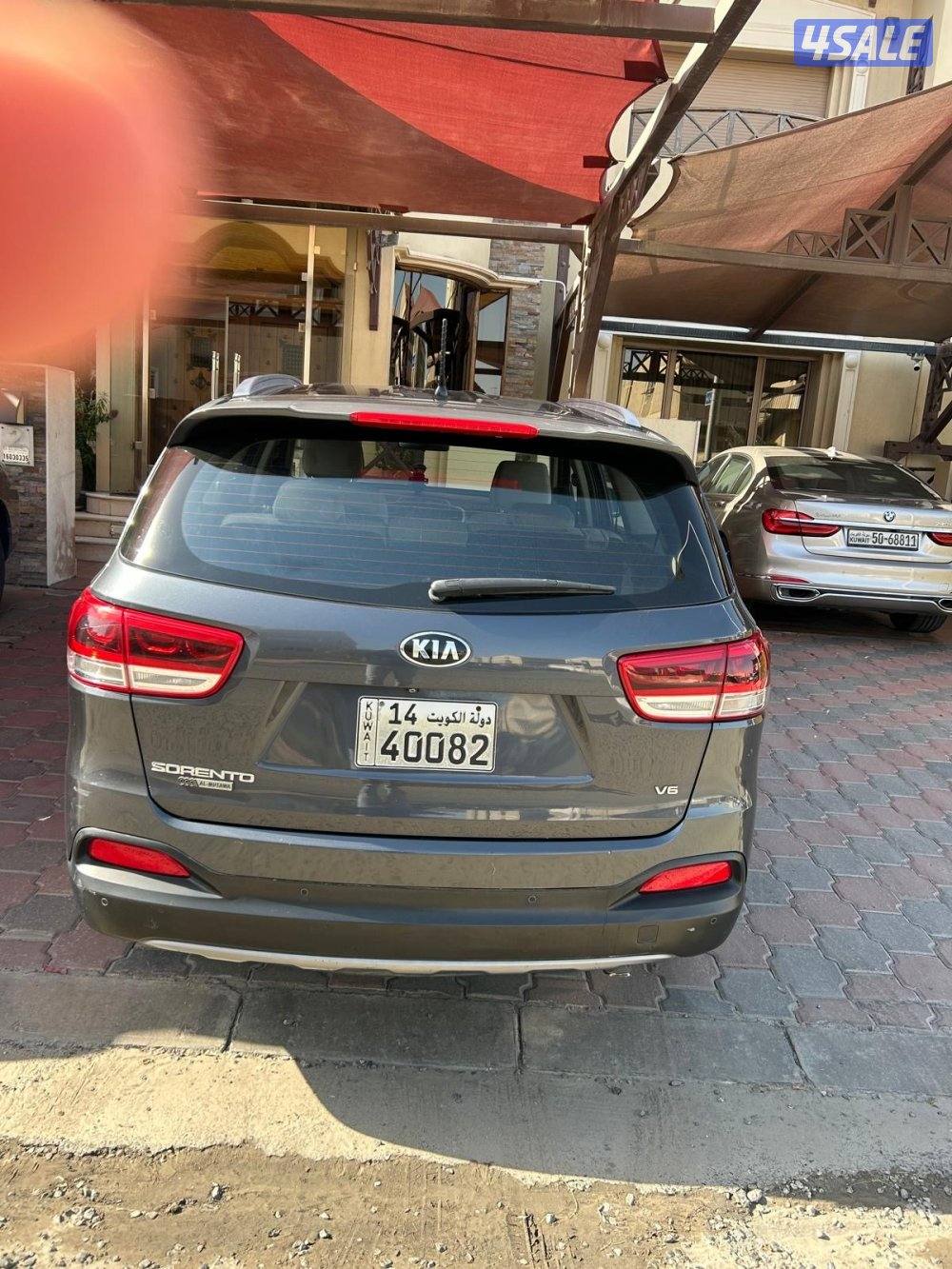 كيا سورينتو  بحالة ممتازه للبيع3