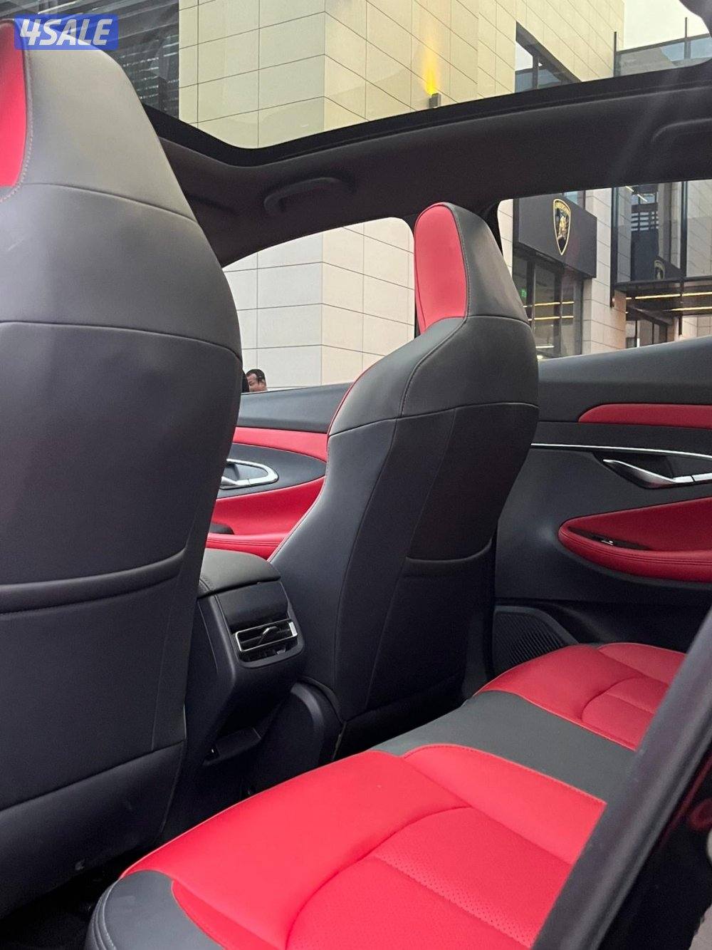 للبيع UNI-T عداد 20 الف8