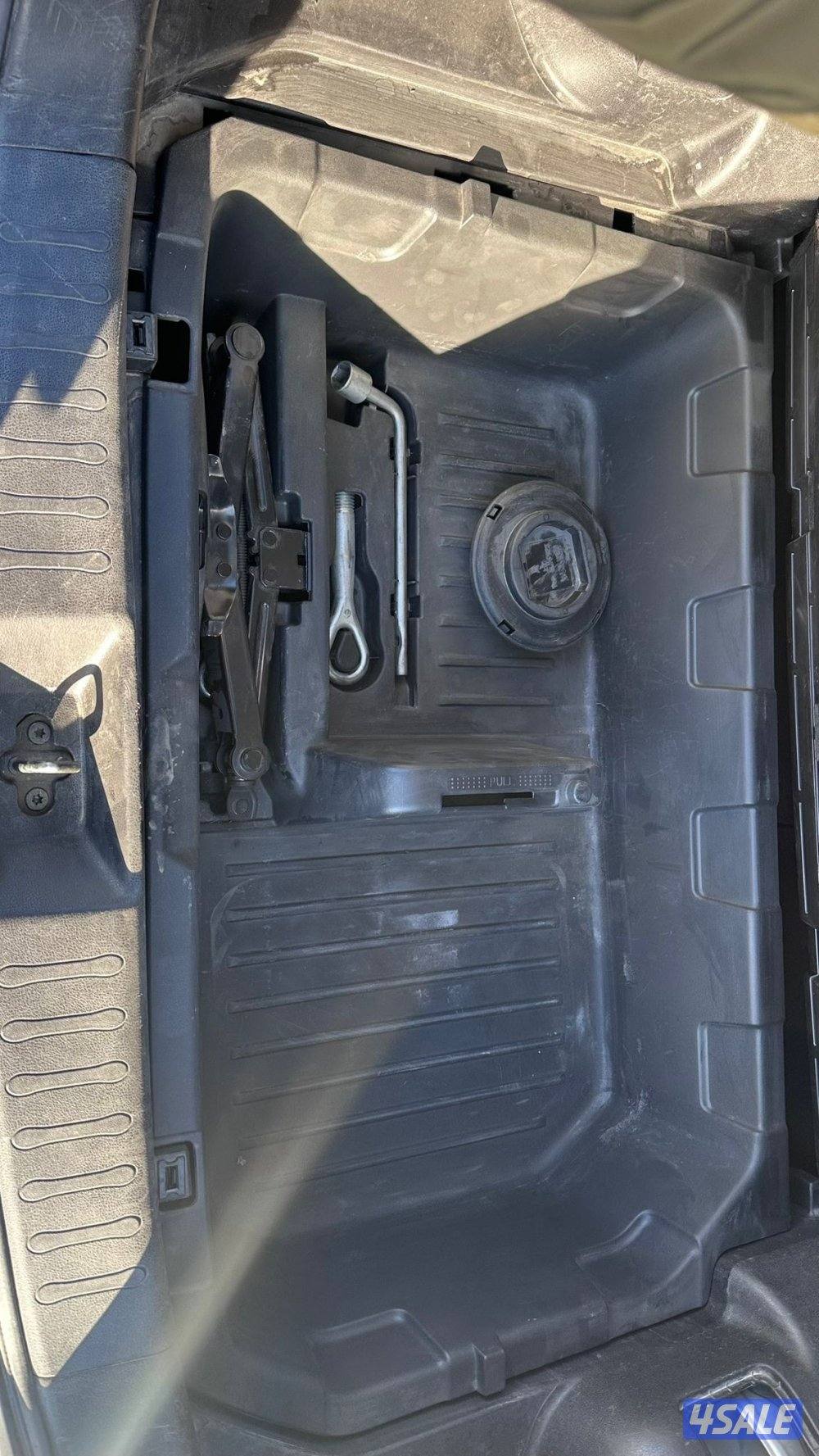 نيسان جوك موديل 2015 بحالة الوكاله7