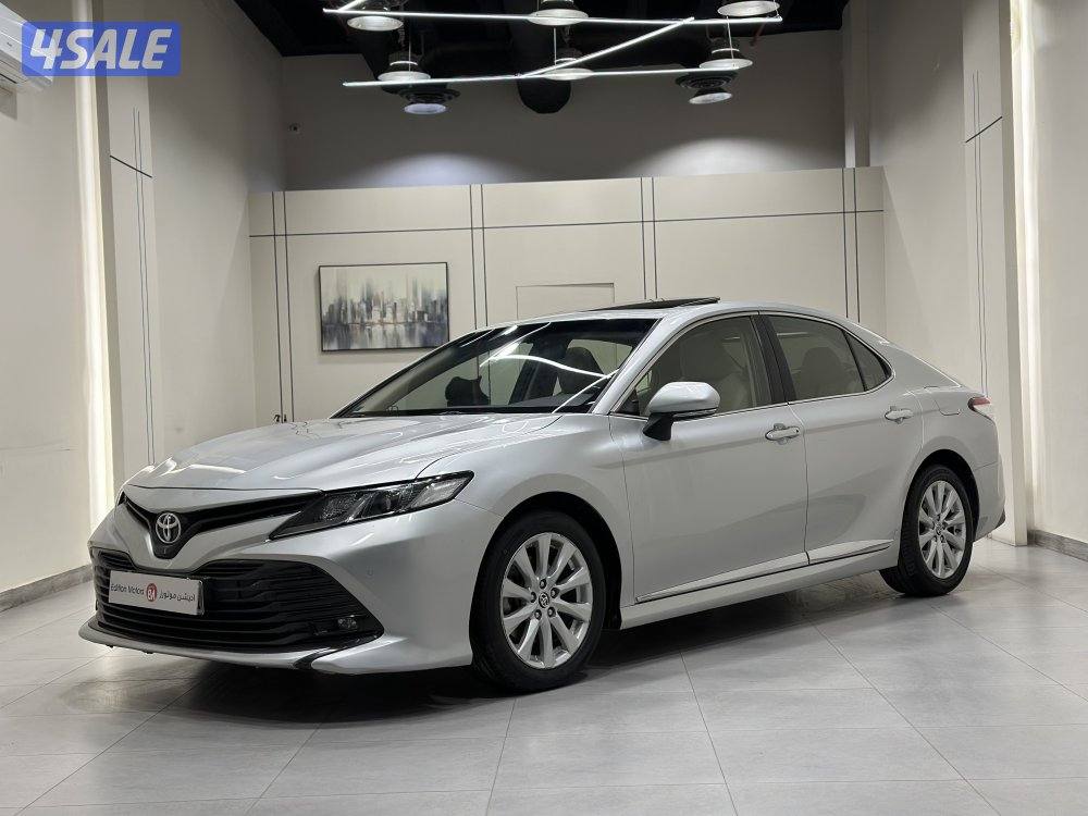 للبيع كامري 20200