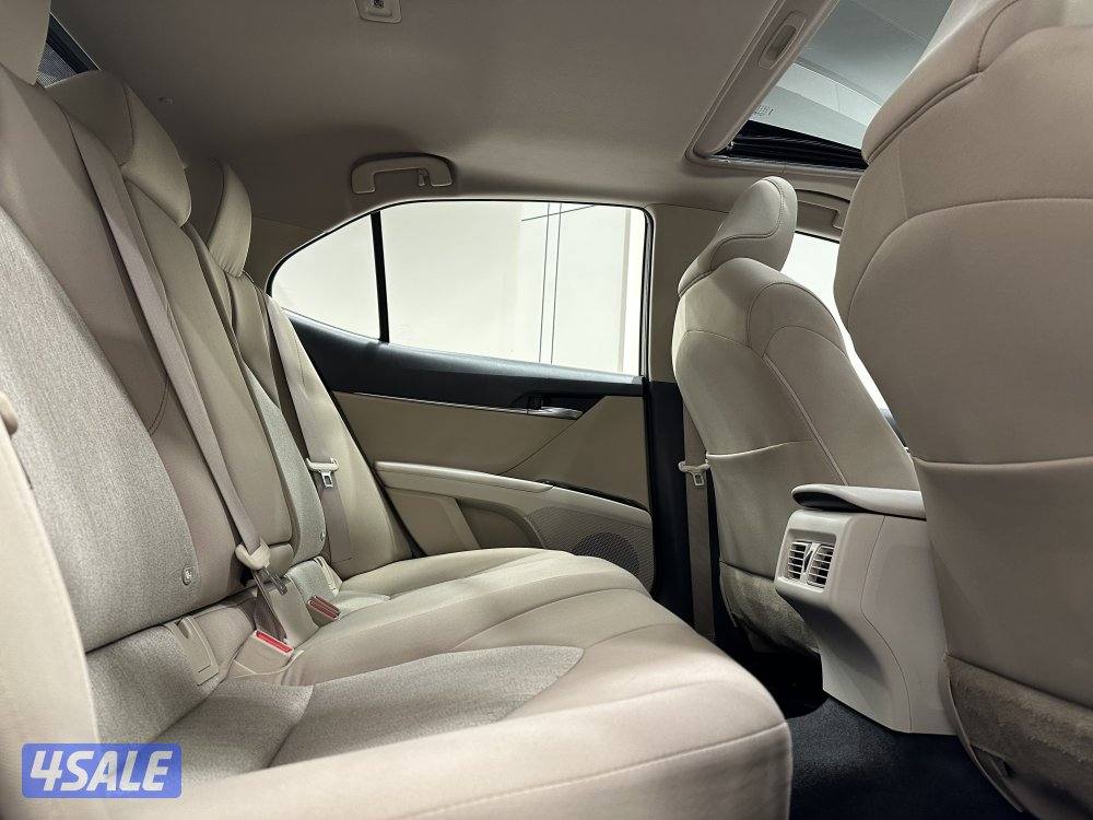 للبيع كامري 20206