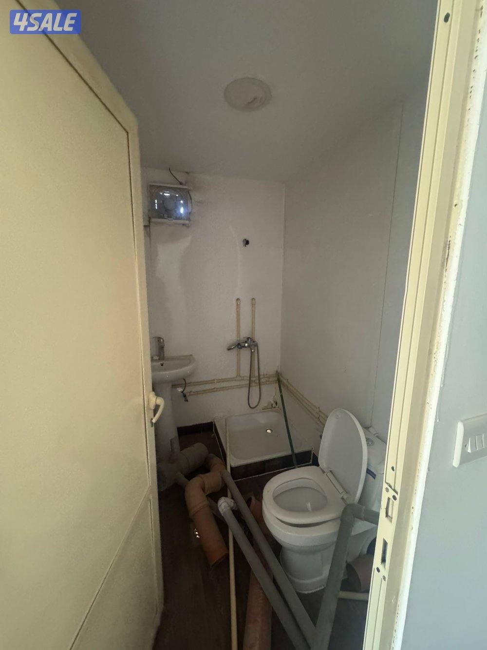 البيع شاليه متكون من غرفه و حمام2