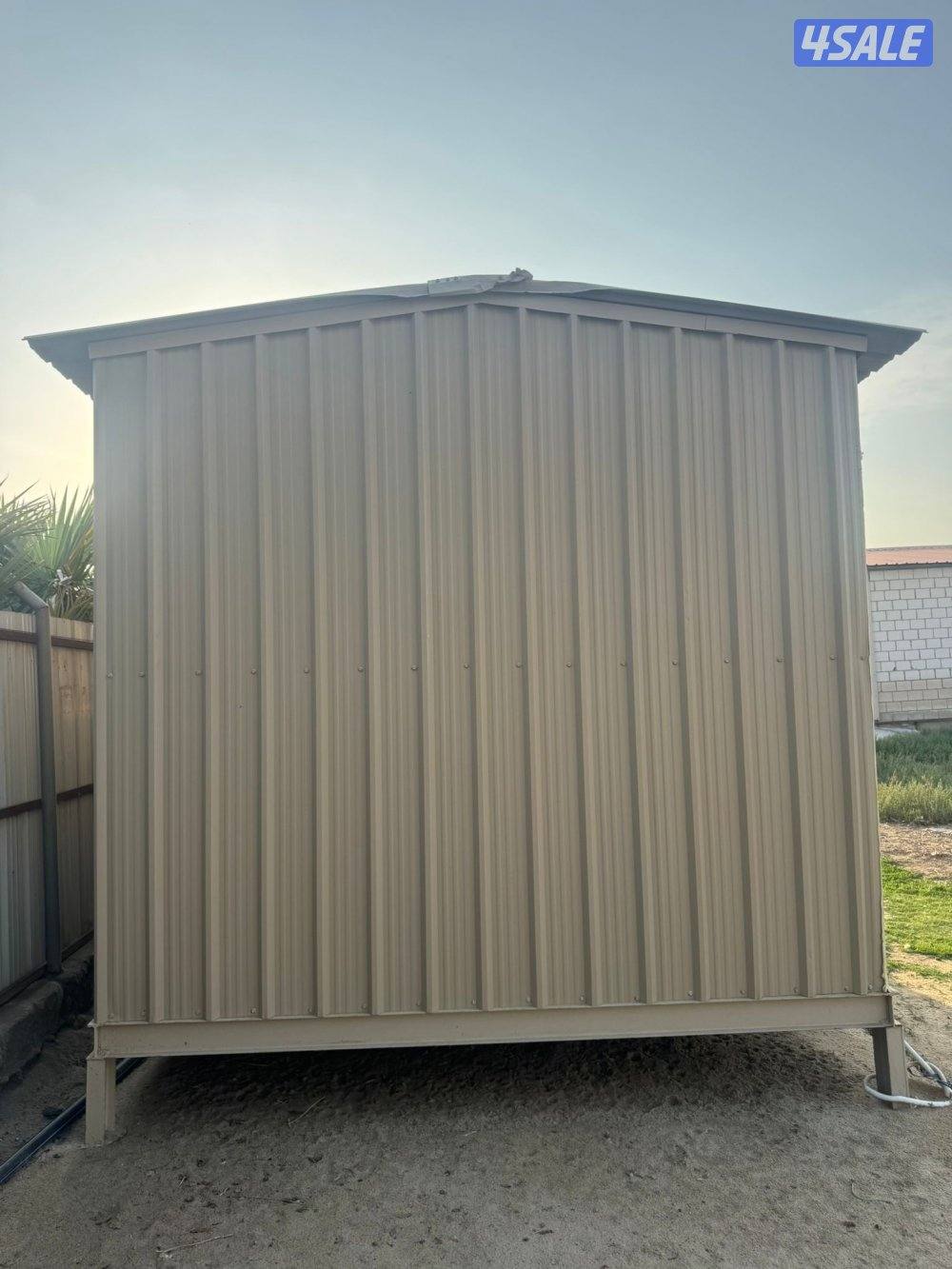 البيع شاليه متكون من غرفه و حمام4