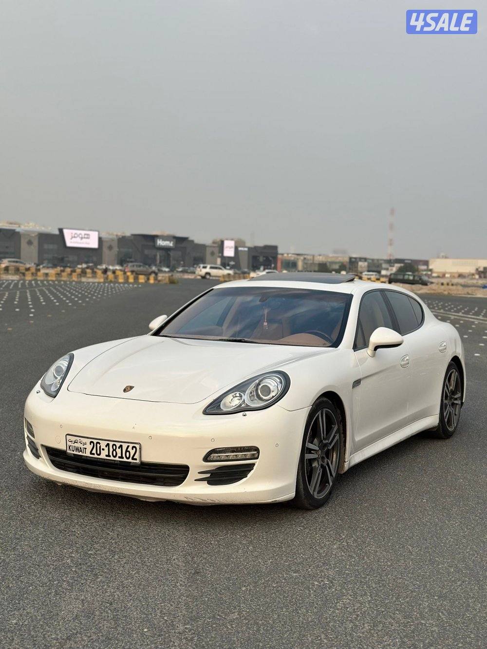 بورش باناميرا موديل 2012  صبغ الوكاله 🔥0