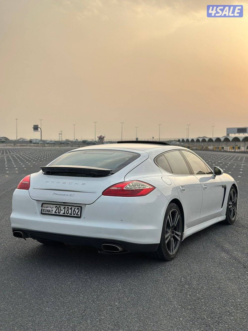 بورش باناميرا موديل 2012  صبغ الوكاله 🔥3