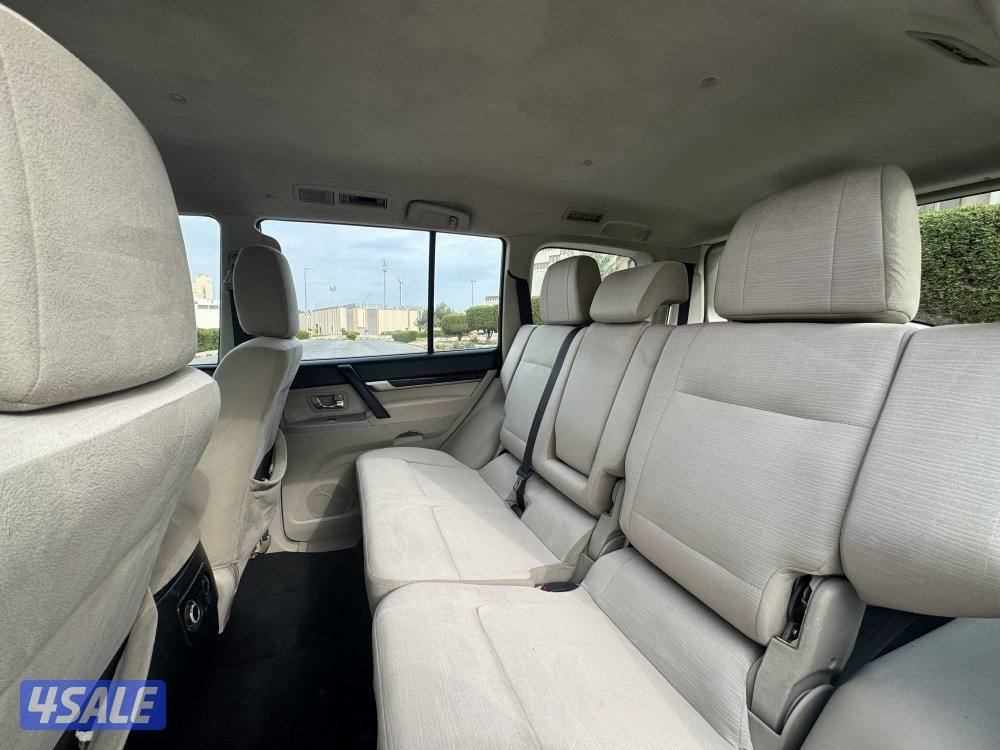 ميتسوبيشي باجيرو 3.8 موديل 2011 شرط الفحص5