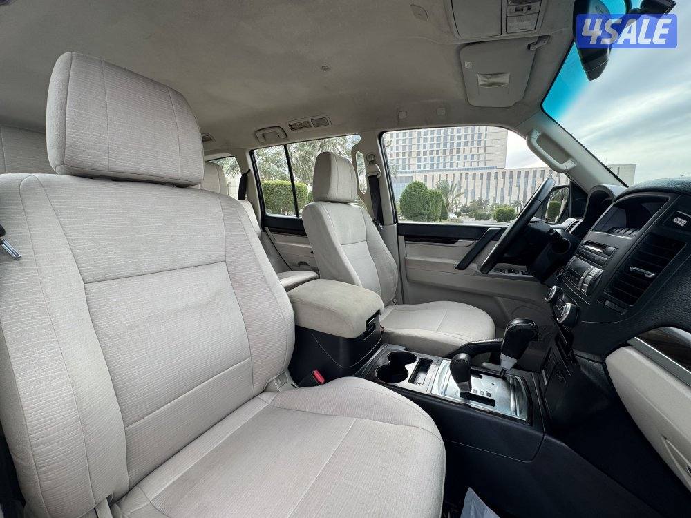 ميتسوبيشي باجيرو 3.8 موديل 2011 شرط الفحص8