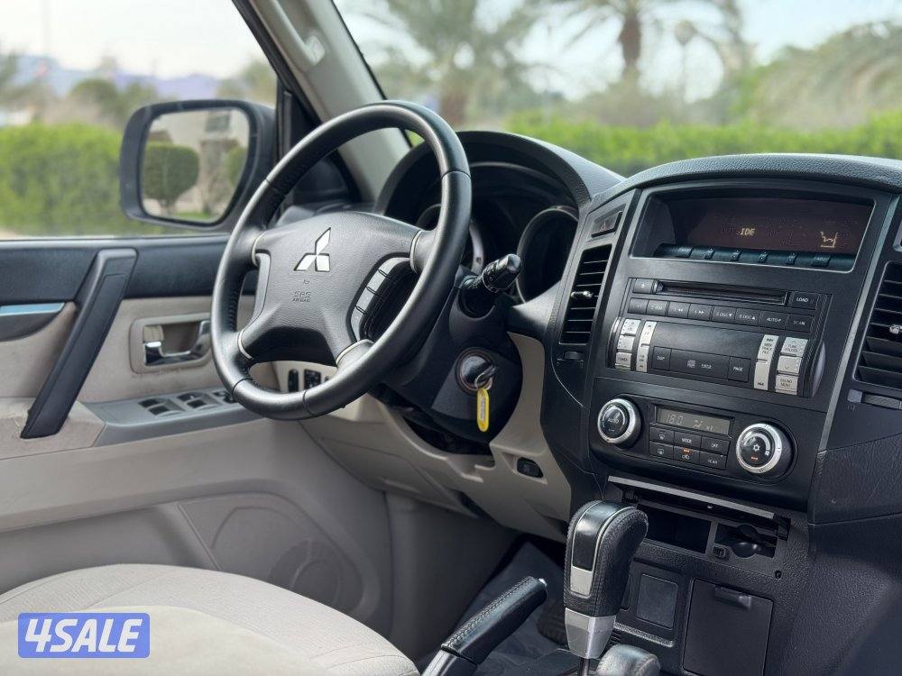 ميتسوبيشي باجيرو 3.8 موديل 2011 شرط الفحص11