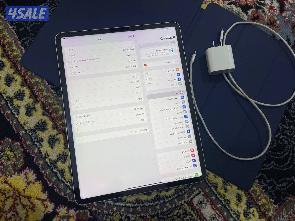 ايباد برو M2 الجيل السادس 12.9 انش 512 غيغا نظيف حيل مع الشاحن الاصلي3