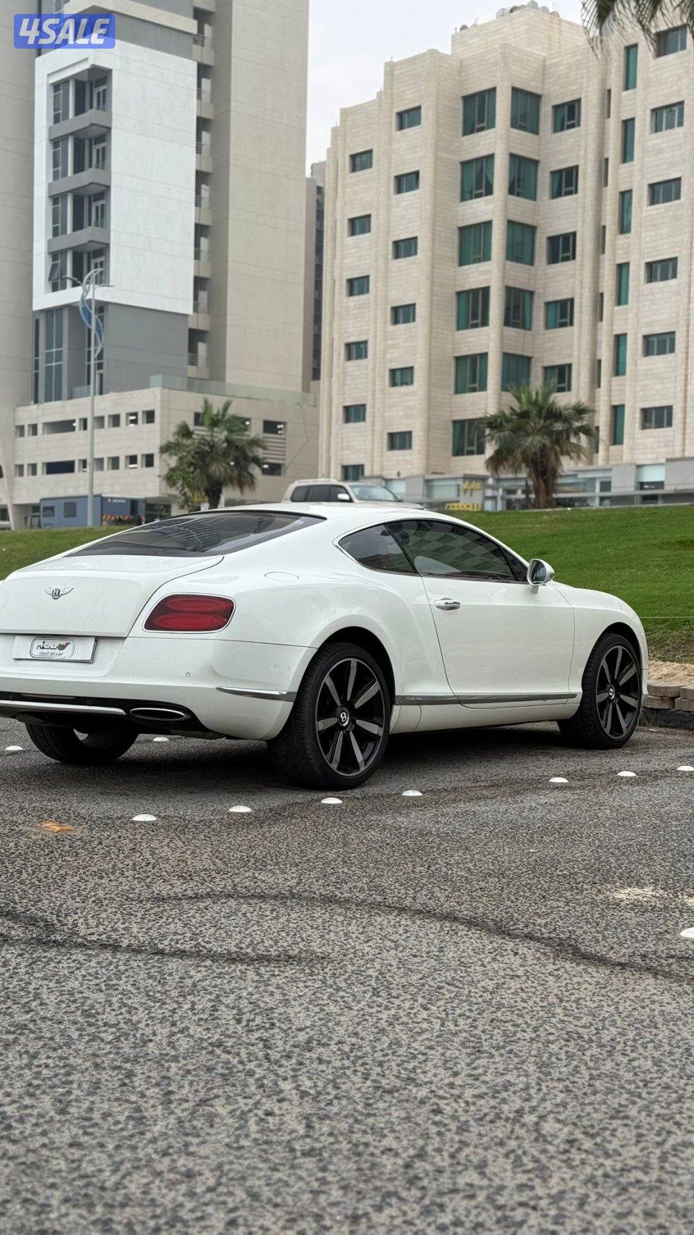 بنتلي كونتننتال GT / موديل 2012 / بحاله ممتازه5