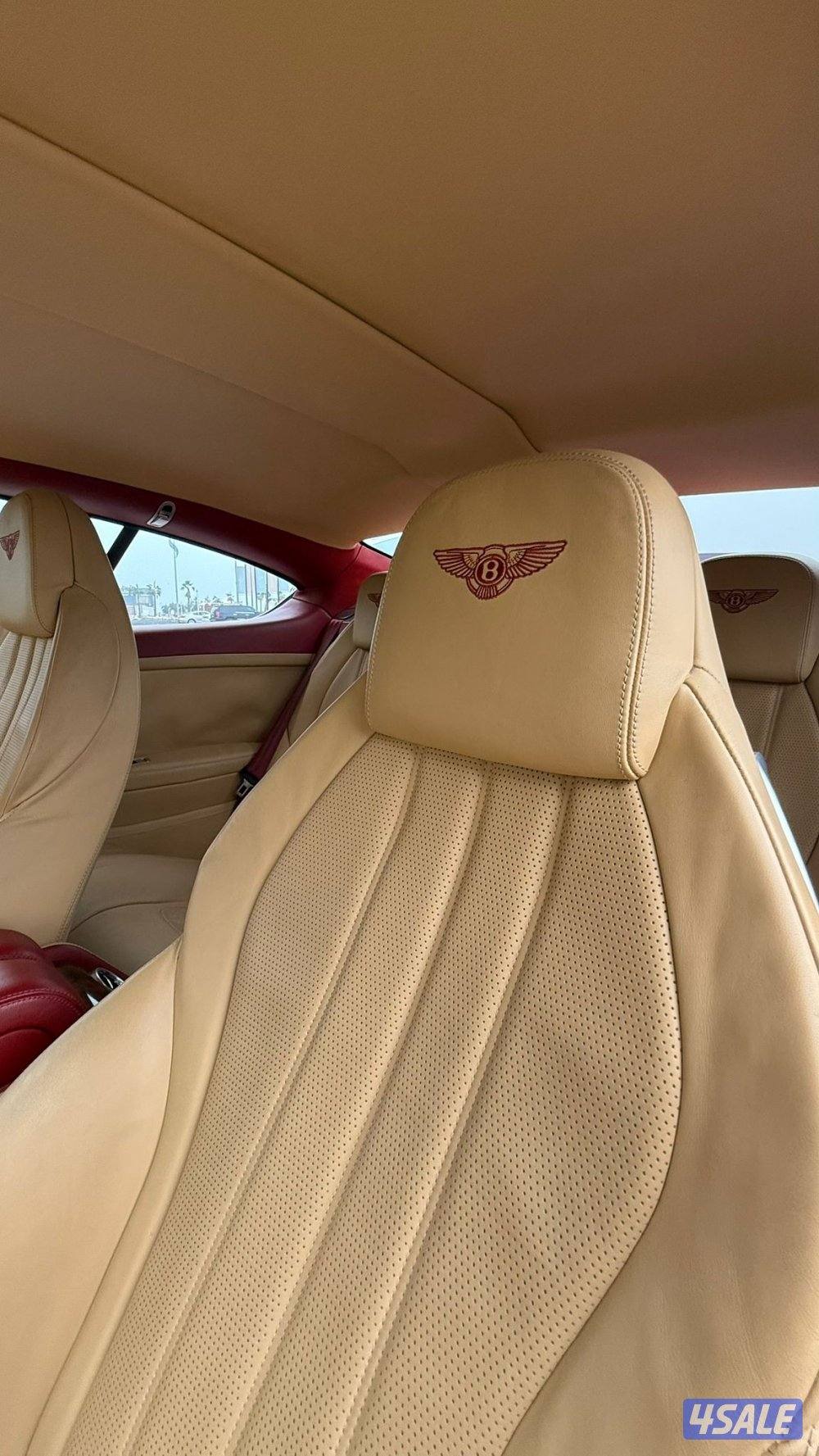 بنتلي كونتننتال GT / موديل 2012 / بحاله ممتازه8