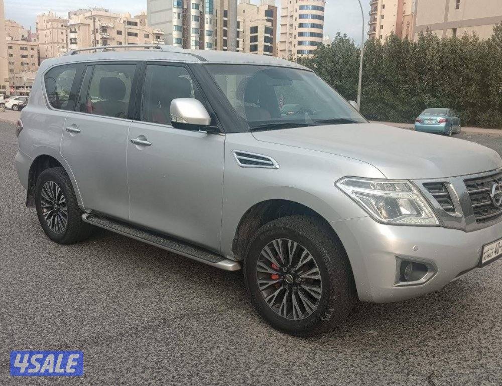 للبيع باترول ٢٠١٨ ماشي ٢٨٨ الف شرط الفحص1