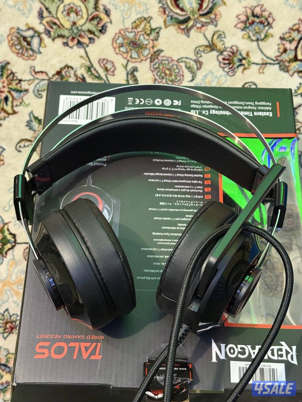 للبيع سماعتين استخدام اسبوع فقط3