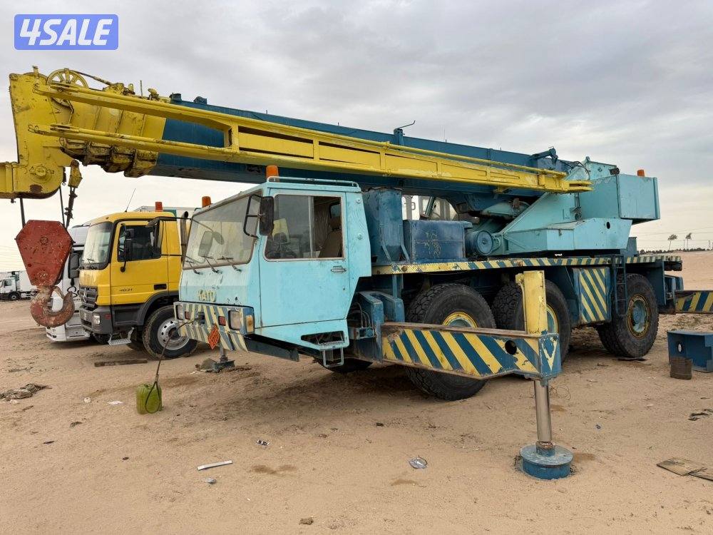 للبيع كرين كاتو فور ويل مديل 19978