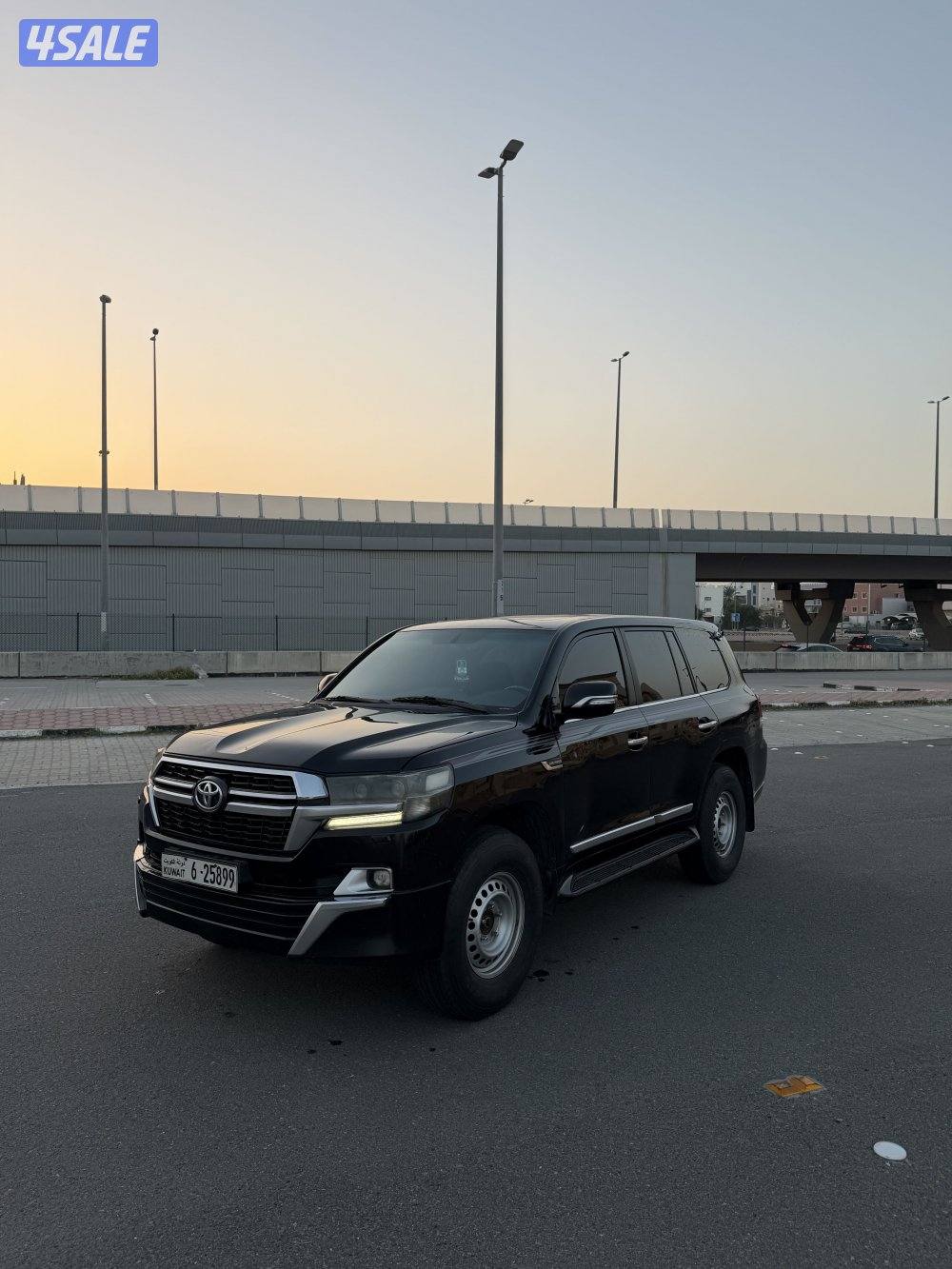 للبيع لاندكروزر 2014 مجدد 20213