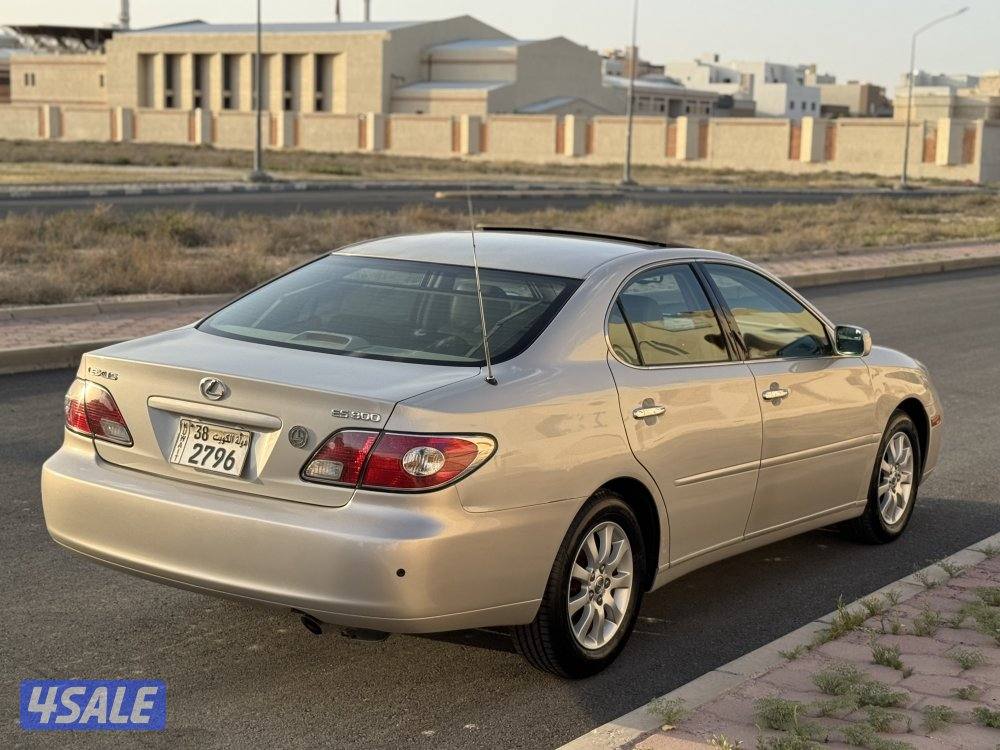 للبيع لكزس ES3003