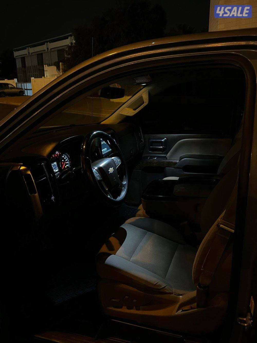 للبيع سلفرادو 20150