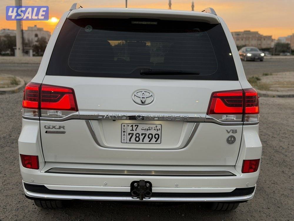 لاندكروز 2019 عداد 88 الف صبغ وكاله4