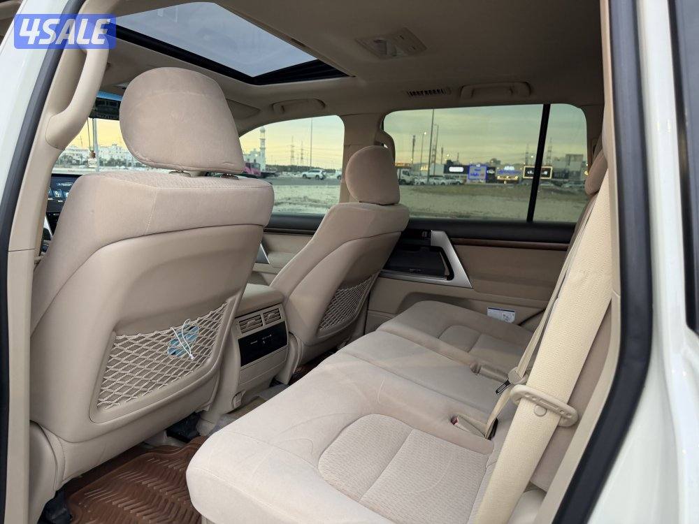 لاندكروز 2019 عداد 88 الف صبغ وكاله7