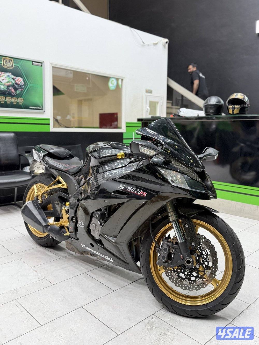 Kawasaki ZX10R ABS0