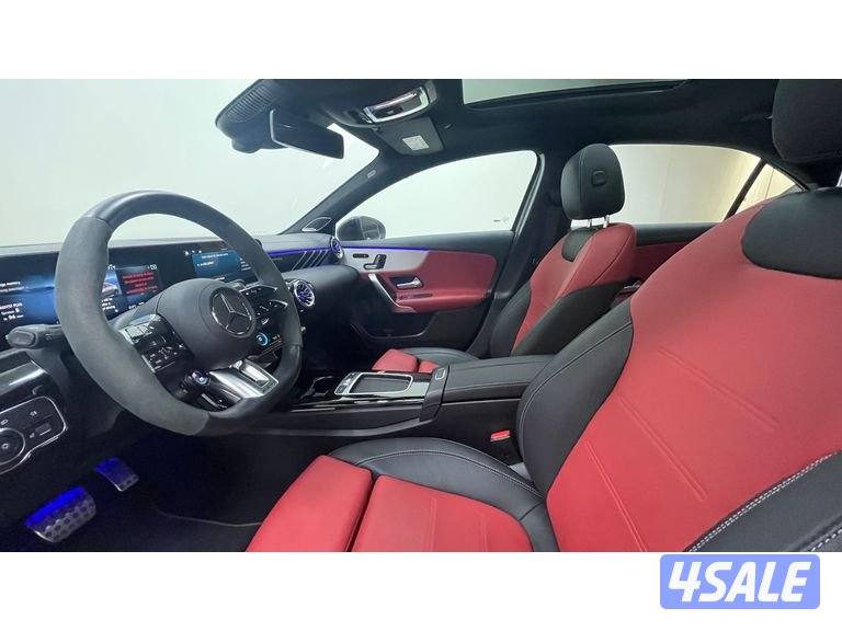 Mercedes-Benz A-Class10