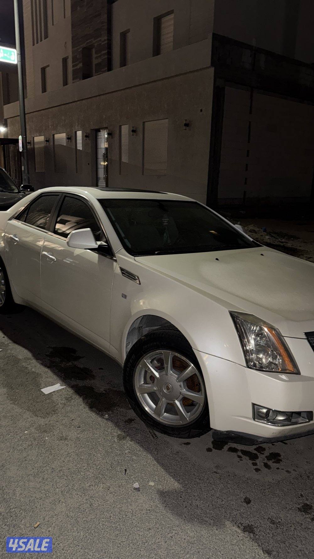 كادلايك CTS موديل 2009 مستعملة للبيع للتواصل7