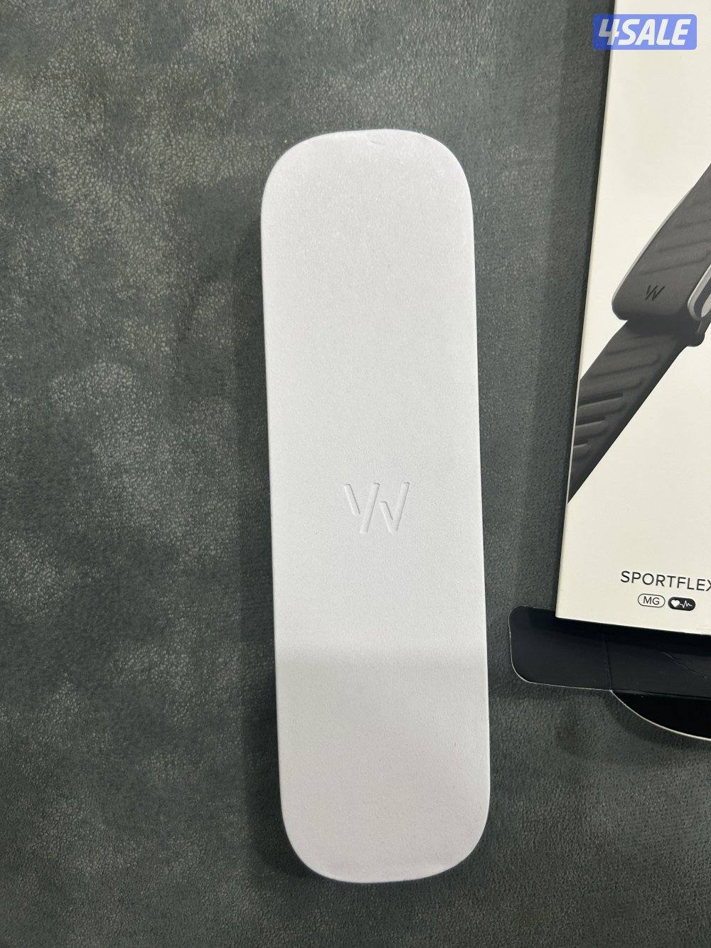 سير ووب MG سيلكون لون اسود شبه جديد مختوم ع W التواصل ع الرقم1