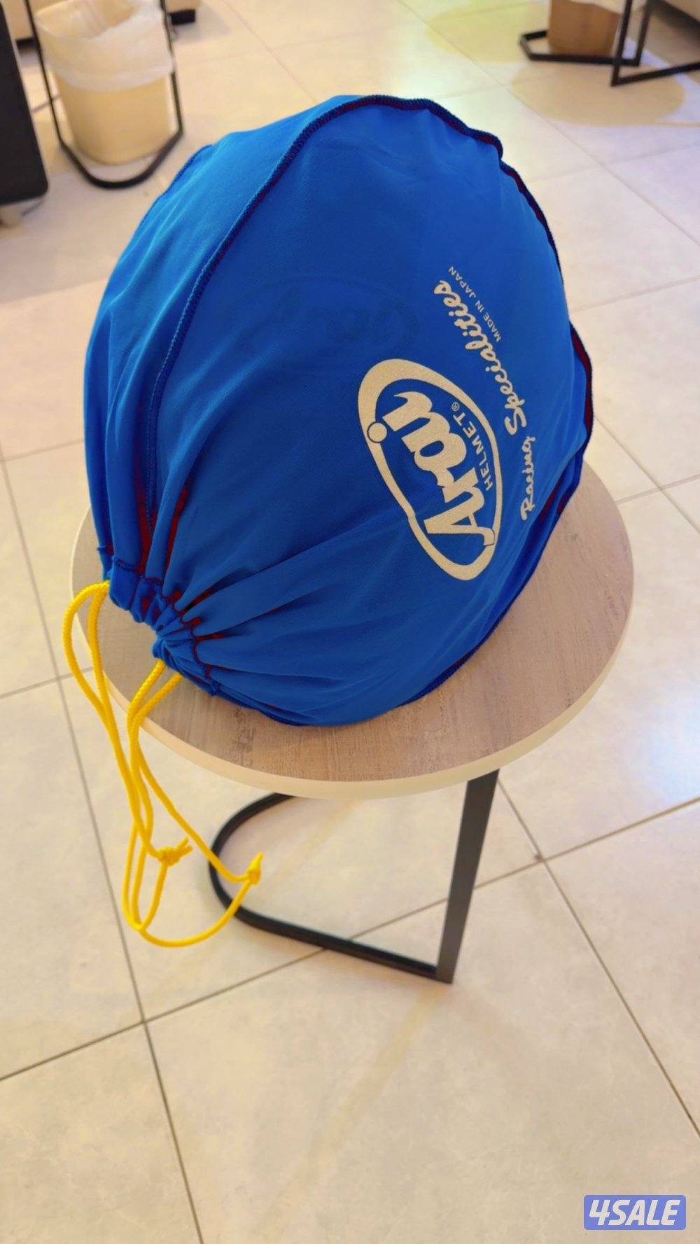 خوذه جديده بالكرتون من وكالة سوزوكي  اصليه5