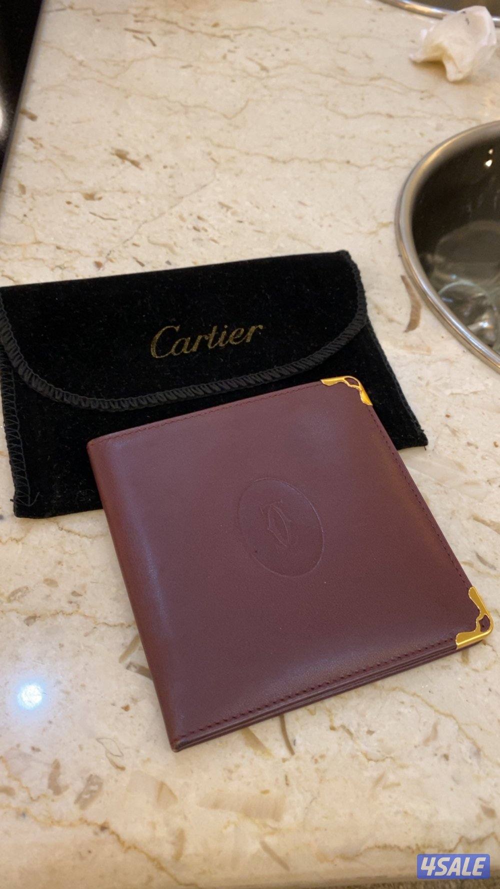 بوك كارتير العنابي0