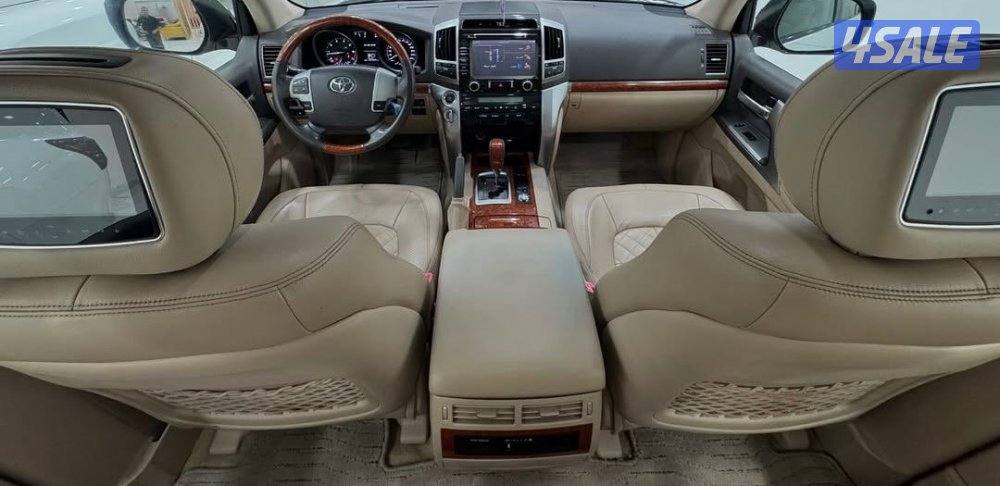 تويوتا لاندكروزر 2015 Gxr وكالة البحرين جاهزة للتصدير مع التخليص5