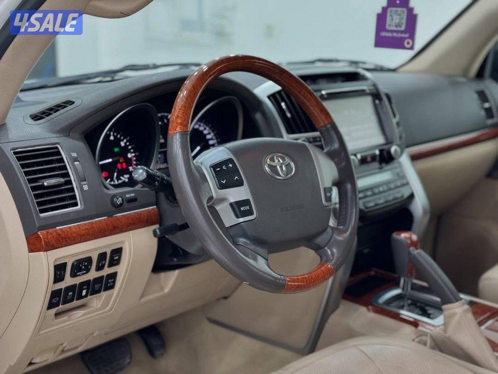 تويوتا لاندكروزر 2015 Gxr وكالة البحرين جاهزة للتصدير مع التخليص10