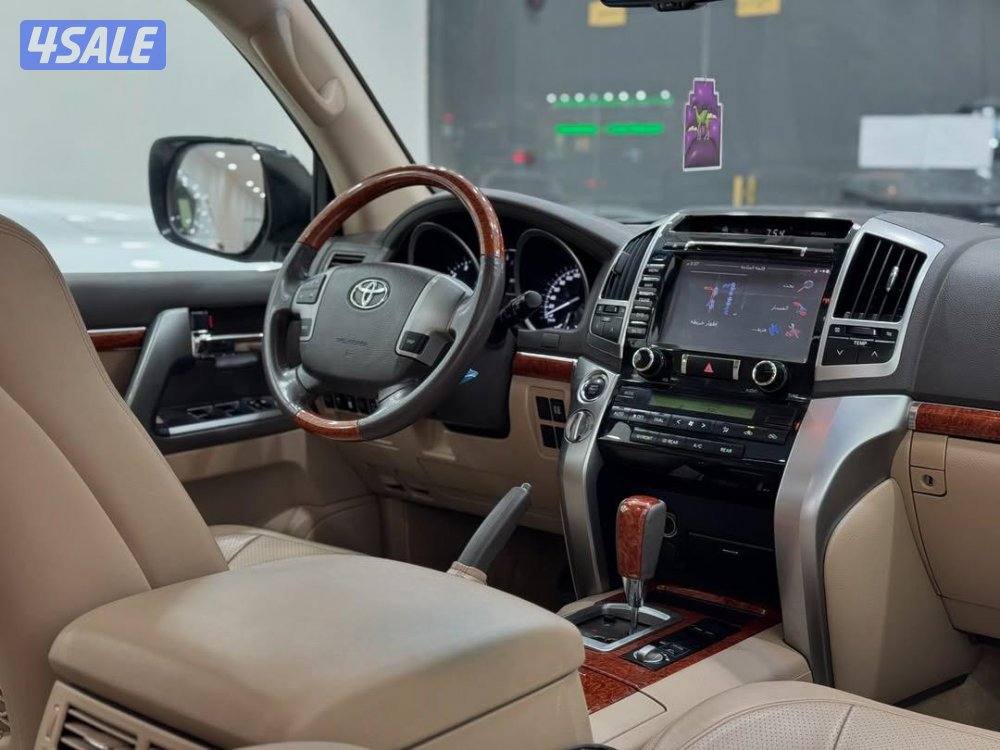 تويوتا لاندكروزر 2015 Gxr وكالة البحرين جاهزة للتصدير مع التخليص12