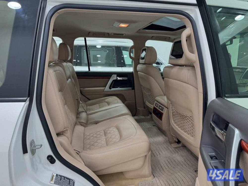 تويوتا لاندكروزر 2015 Gxr وكالة البحرين جاهزة للتصدير مع التخليص13