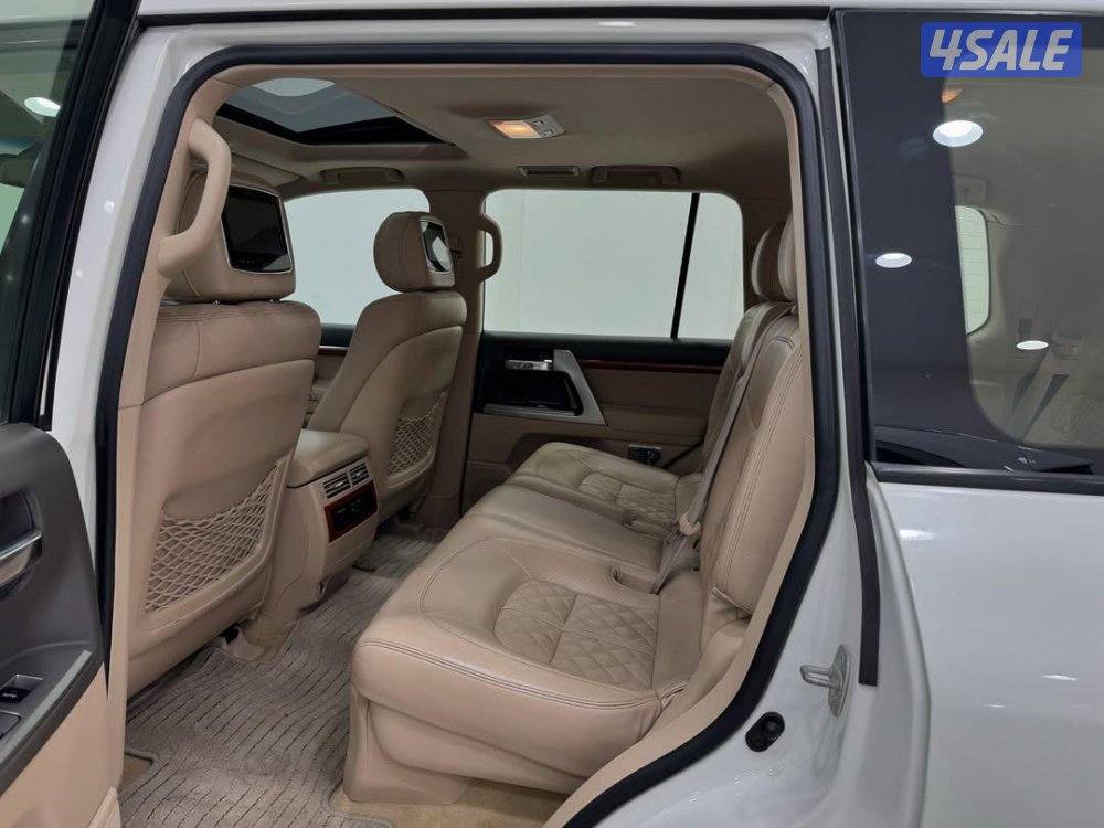 تويوتا لاندكروزر 2015 Gxr وكالة البحرين جاهزة للتصدير مع التخليص14