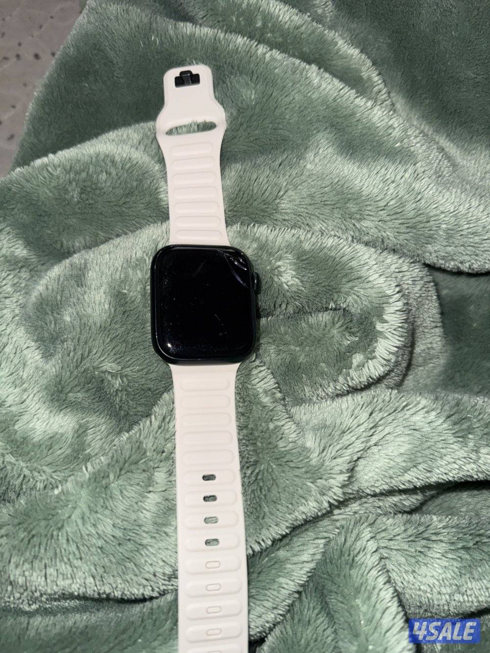 ساعه ابل وتش سريس ٨ جي بي اس ٤٥0