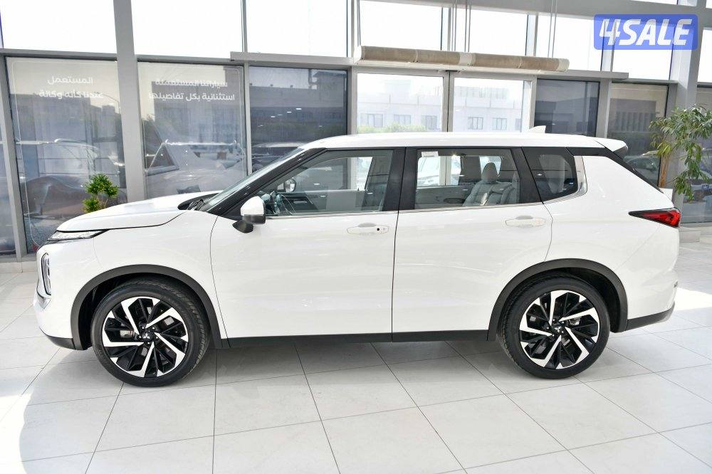 ميتسوبيشي اوتلاندر2