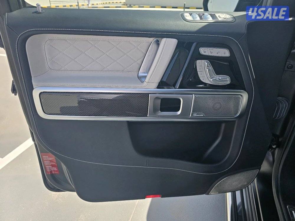 Mercedes benz G63AMG13