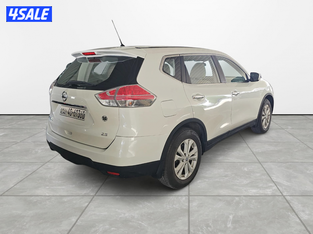 Nissan X-Trail1