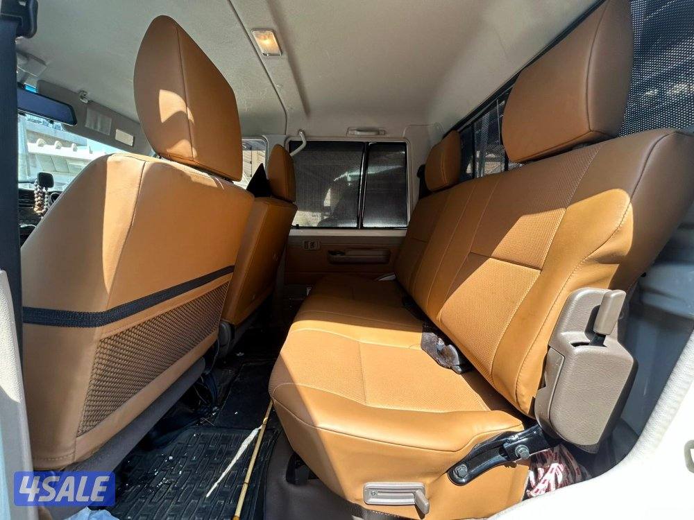 للبيع تويوتا لاند كروزر 
LX
صبغ وكالة14