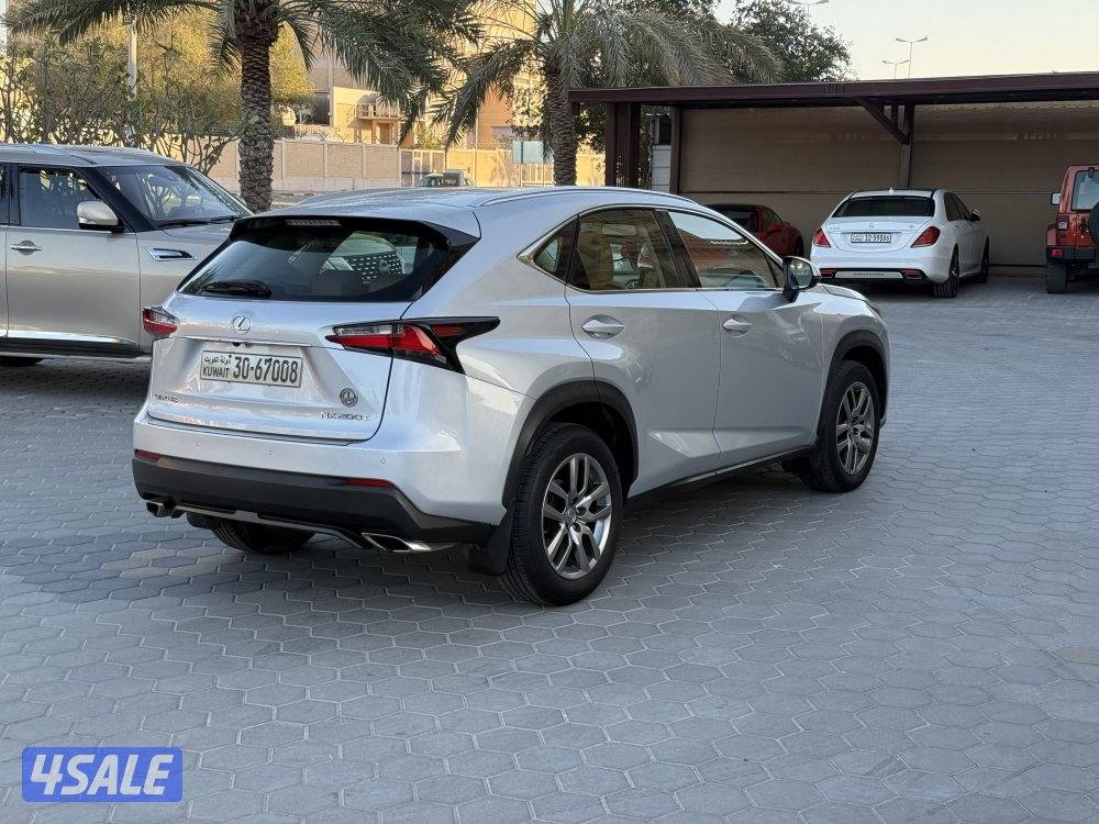 لكزس nx الفل3