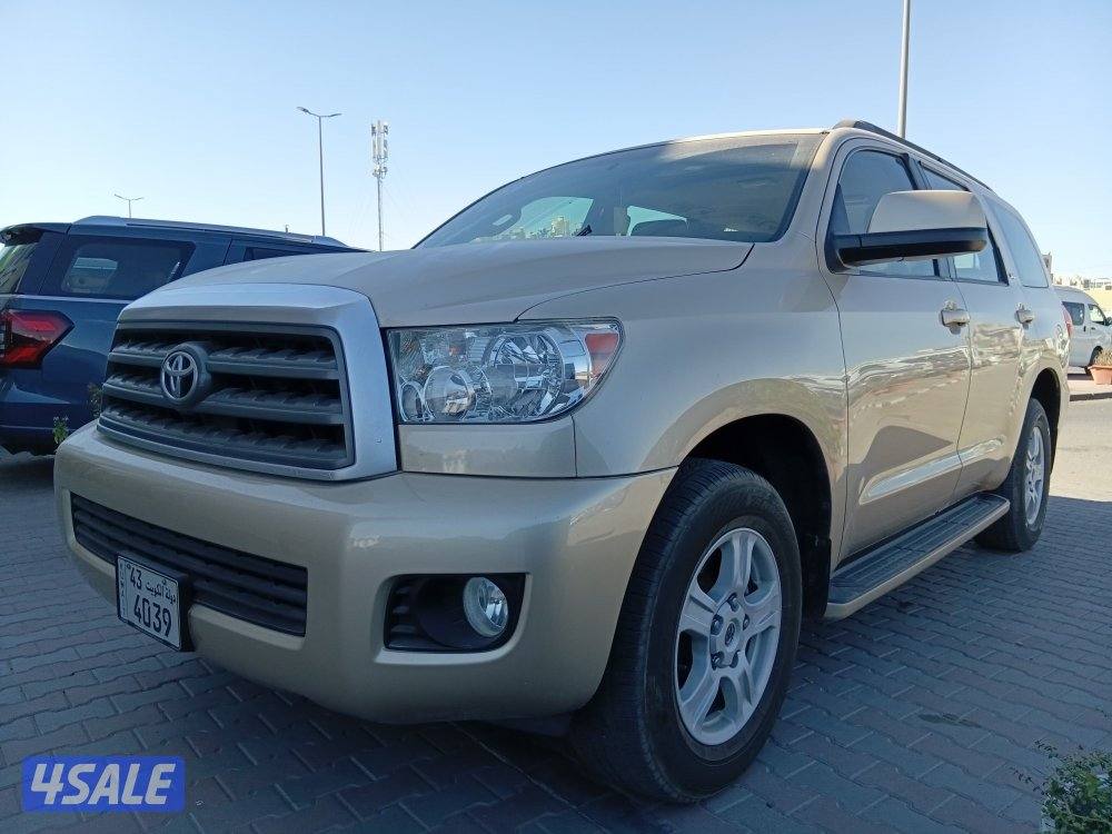 سيكويا موديل ٢٠٠٩ ماشي ٢١٦ الف شرط الفحص قير مكينة شاصي البدي في اصباغ0