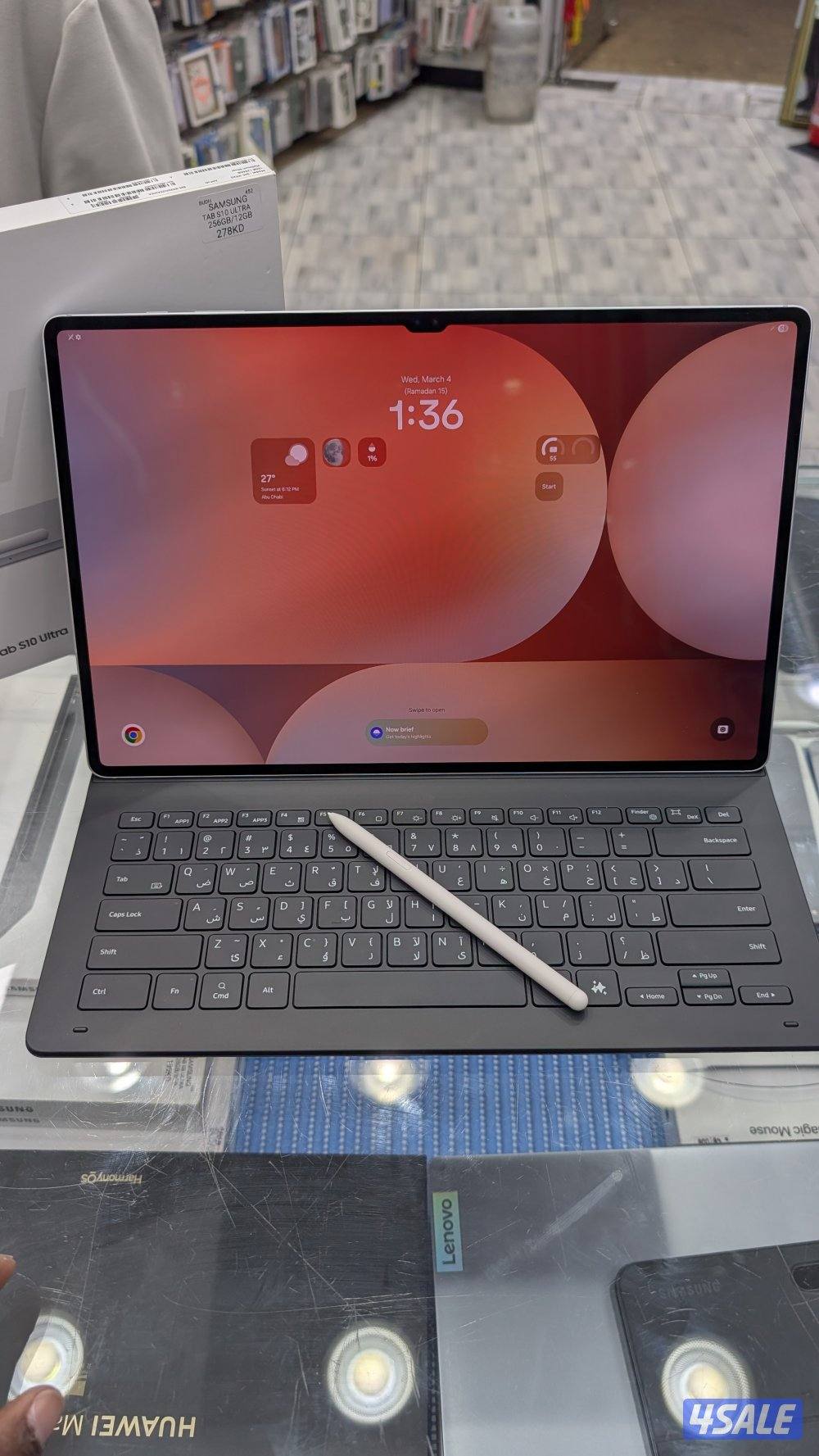 Samsung Galaxy tab S10 Ultra with keyboard1