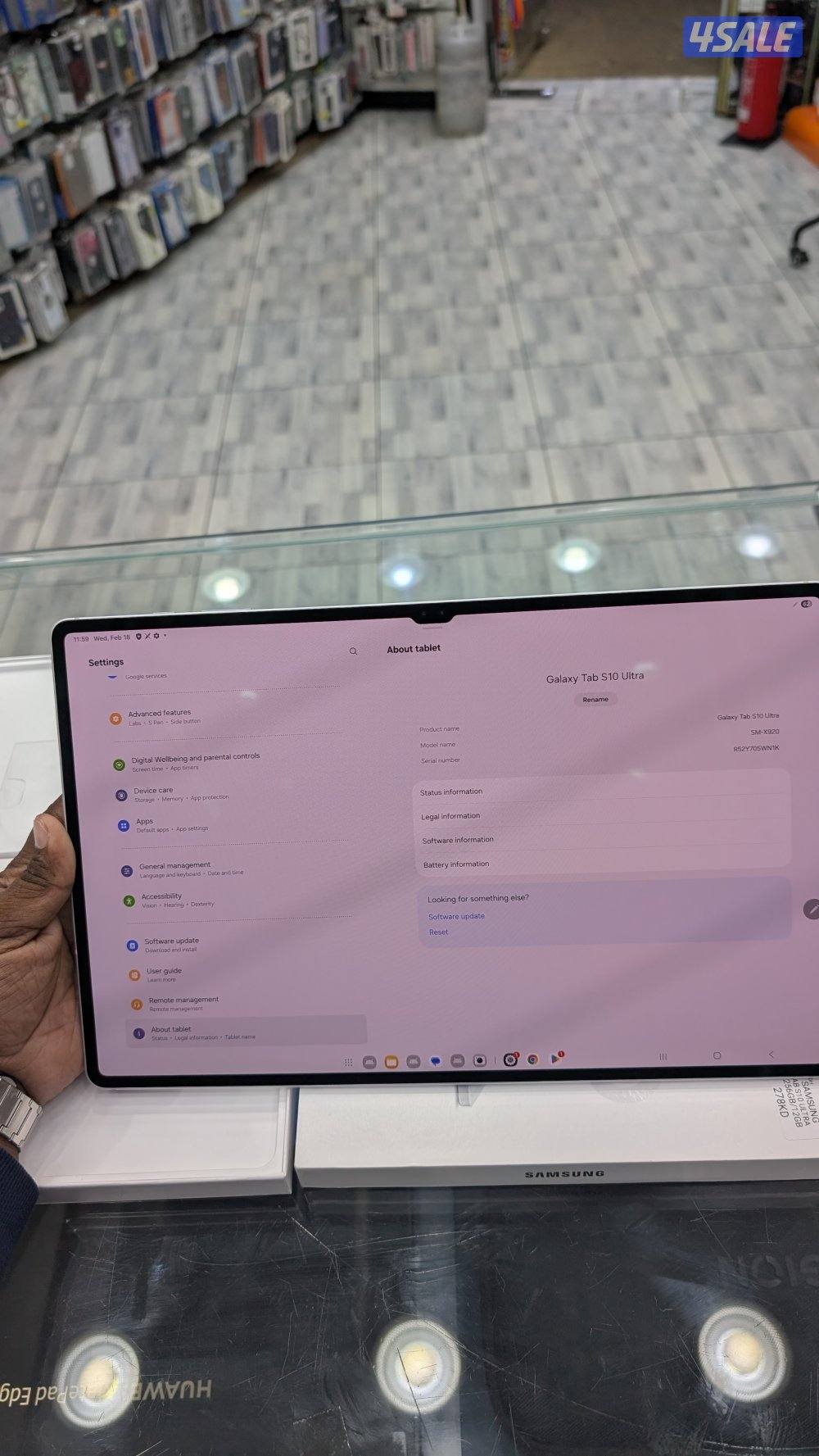 Samsung Galaxy tab S10 Ultra with keyboard9