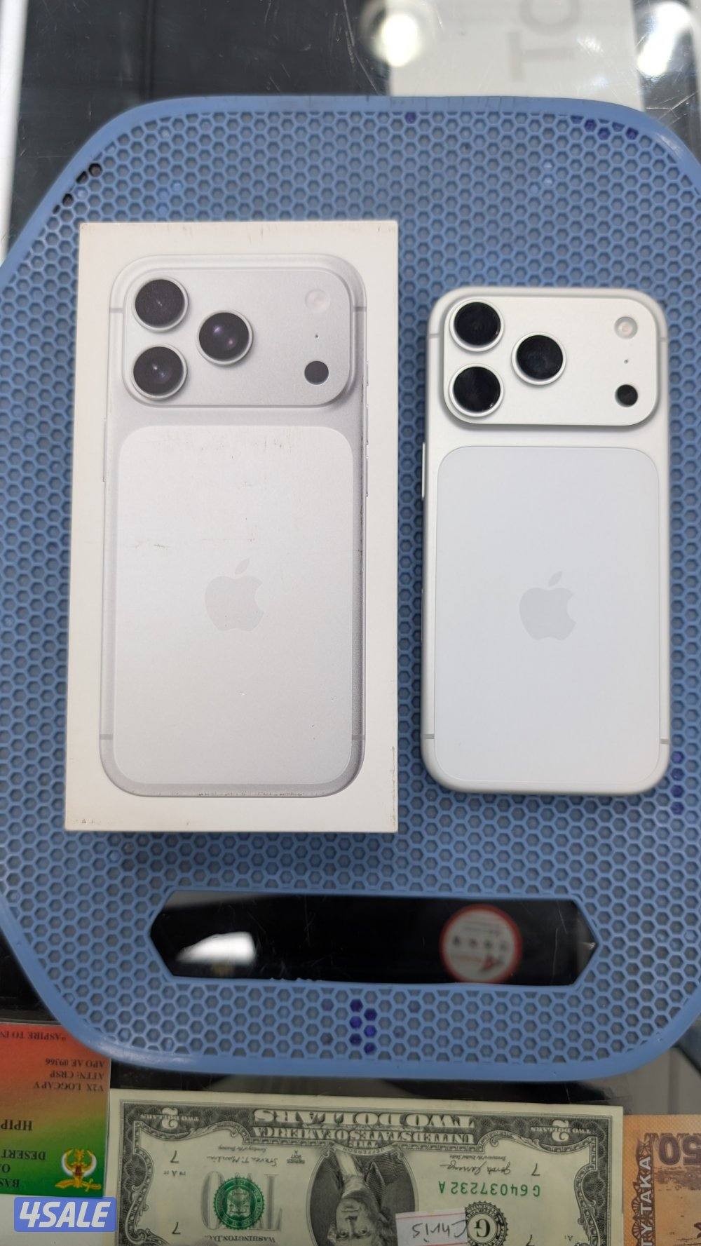 Apple iPhone 17 pro0