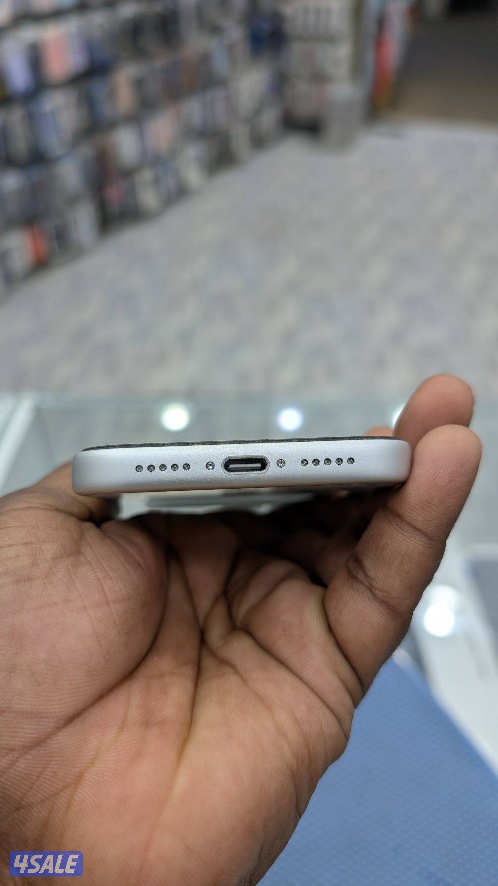 Apple iPhone 17 pro5