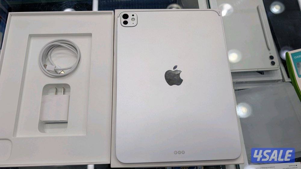 Apple iPad pro M5 (11 inch)0