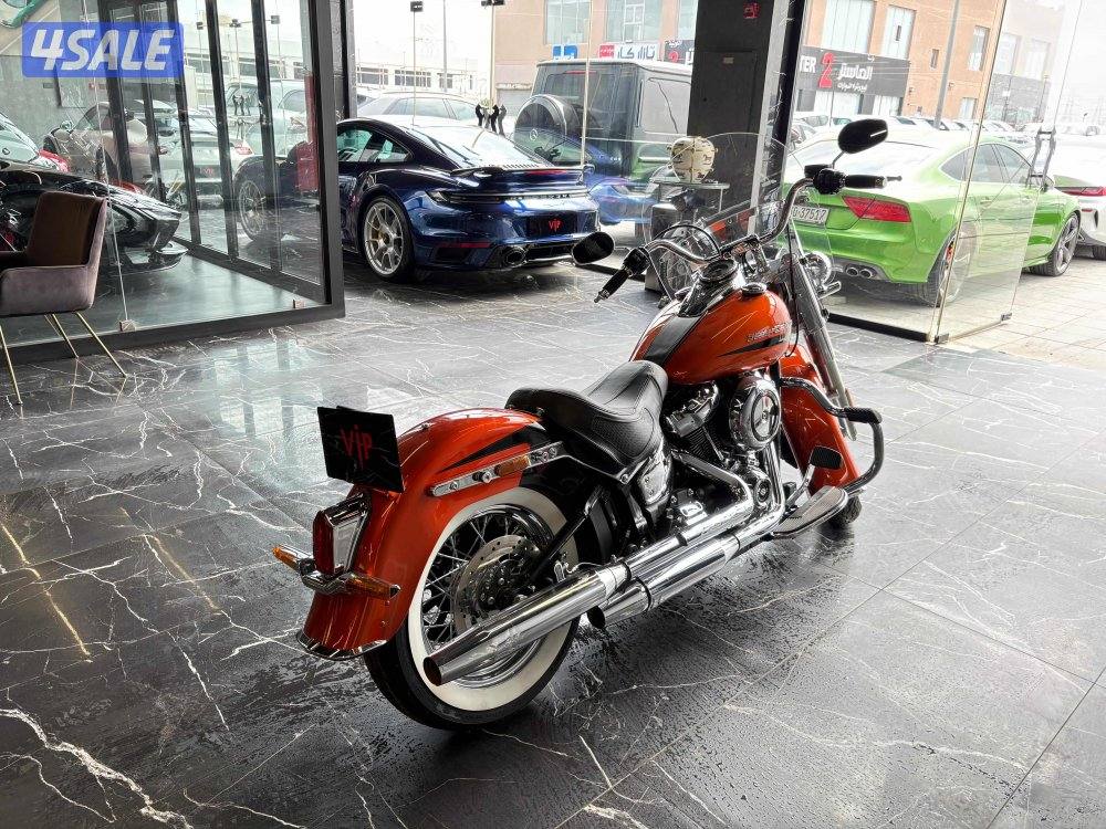 دراجه ناريه هارلي ديفيدسون سوفتيل ديلوكس3