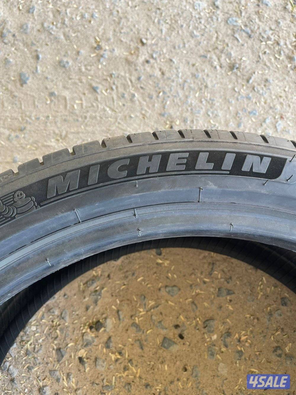 تواير ميشلان حجم 220