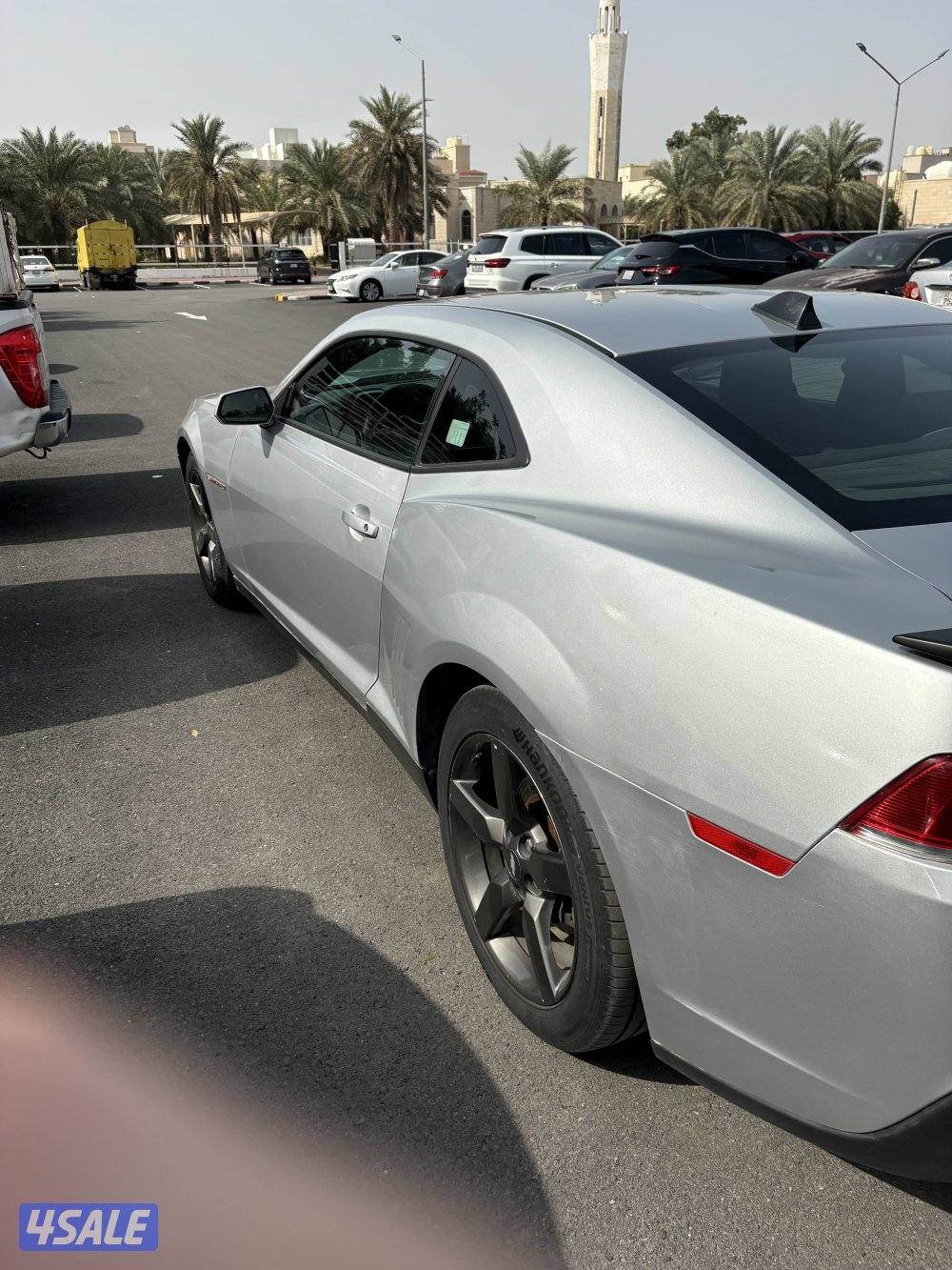 للبيع كمارو موديل 2015 RS0